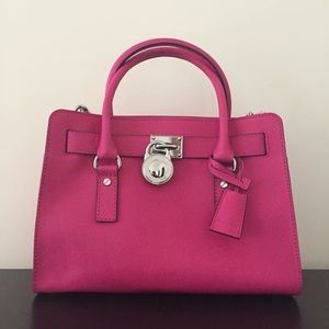Michael Kors Medium Hamilton Raspberry